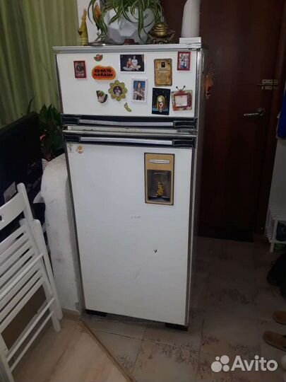 Холодильник маленький