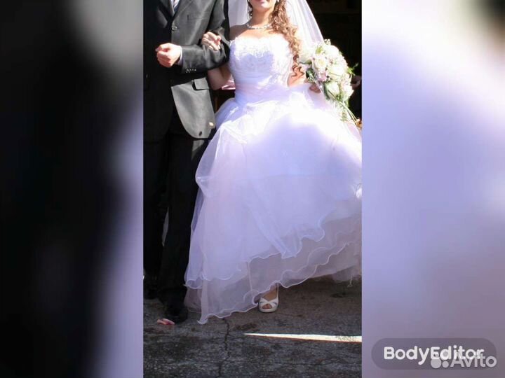 Свадебное платье