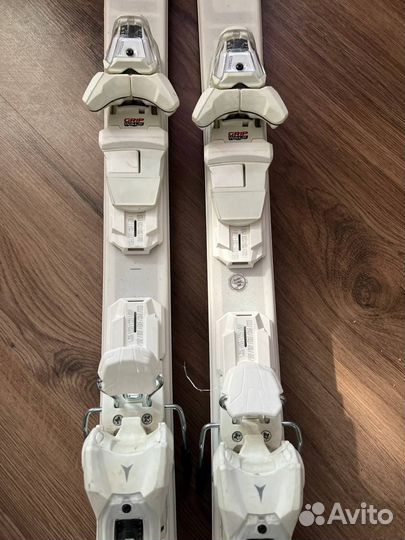 Горные лыжи Atomic 156