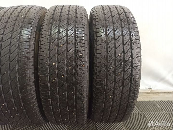 Nitto Dura Grappler 215/70 R16