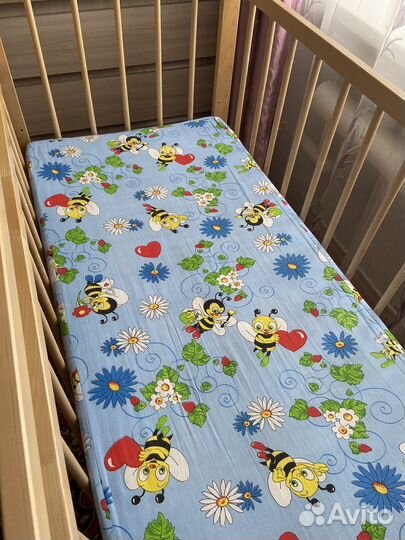 Детская кроватка