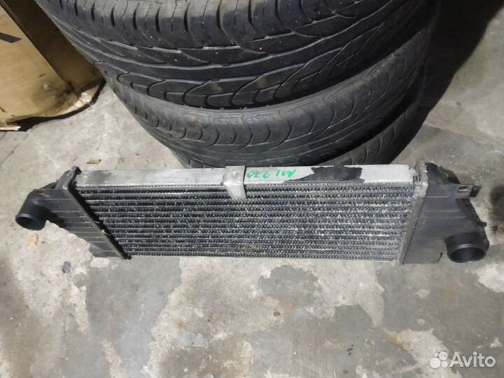 Радиатор интеркулера Mercedes-Benz M-Class W163