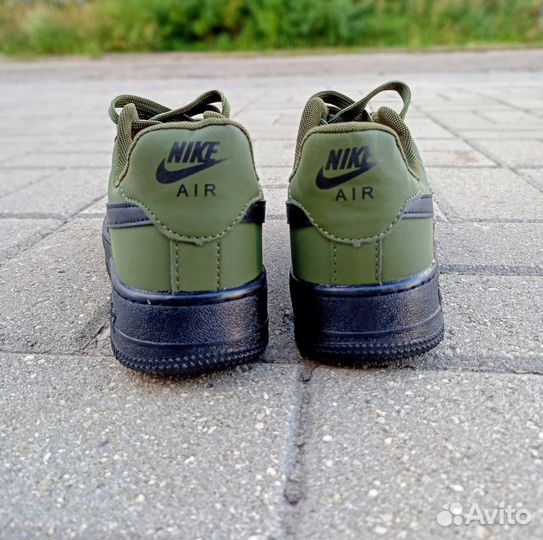 Кроссовки Nike Air Force