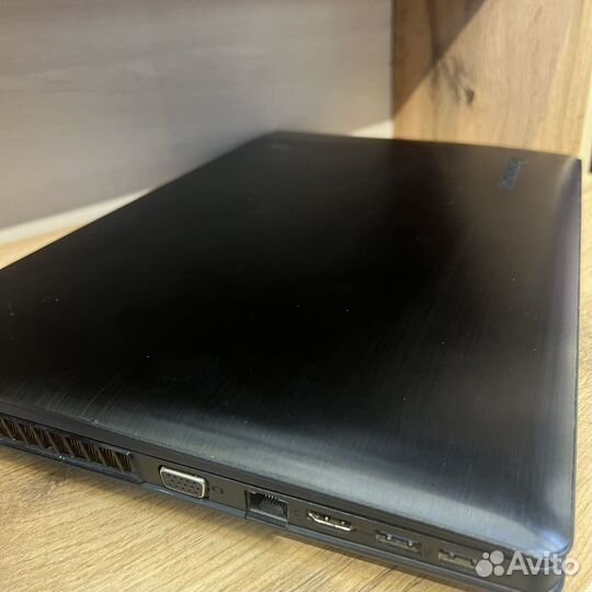 Ноутбук Lenovo Y500