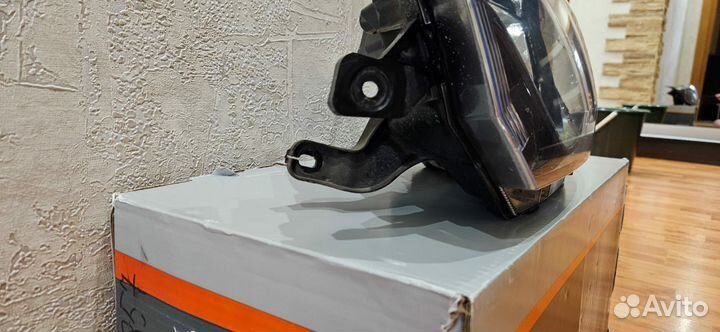 Фара левая Лада Гранта FL