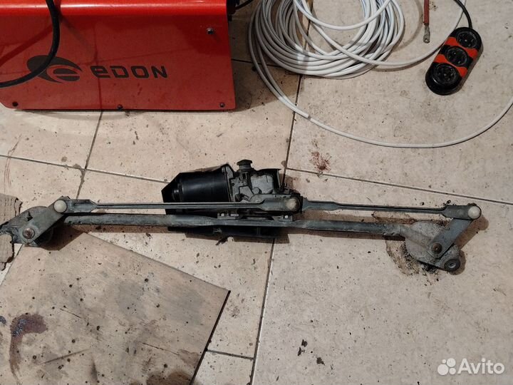 Трапеция дворников toyota land cruiser prado 120