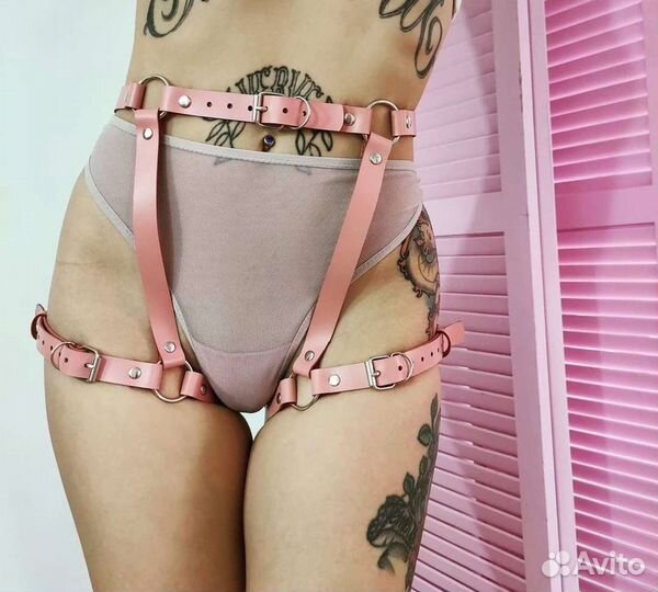 Гартеры с бантиками розовые кожаные портупея