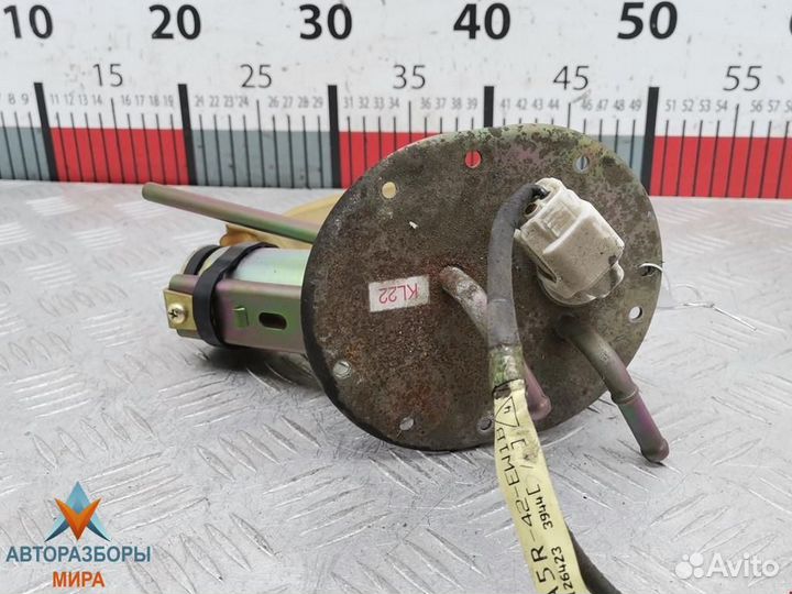 Насос топливный Mazda Xedos 6 1992