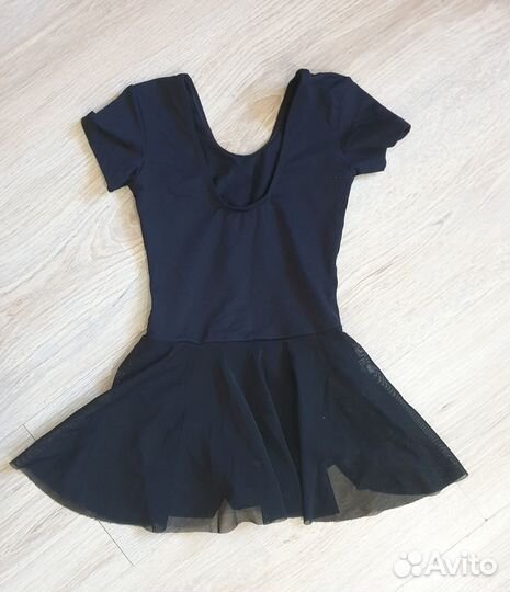 Гимнастический купальник с юбочкой 98