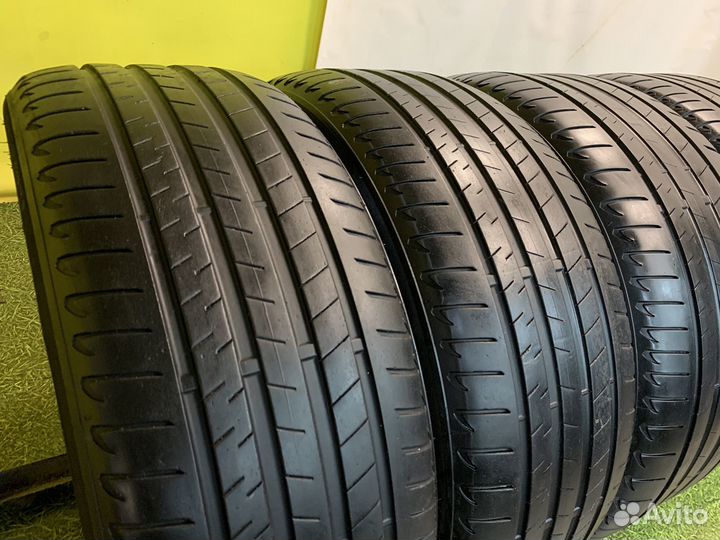 Bridgestone Alenza 001 245/40 R21 и 275/35 R21