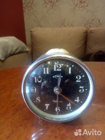 Часы будильник СССР