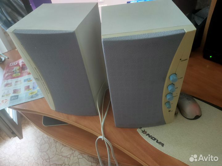 Колонки деревянные для компьютера с сабвуфером