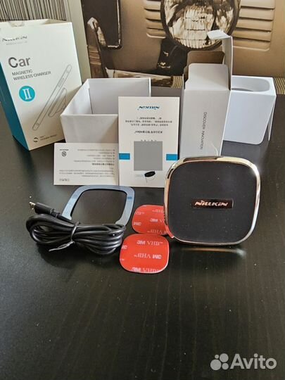 Азу Nillkin Car Charger Wireless 2-С (новый)