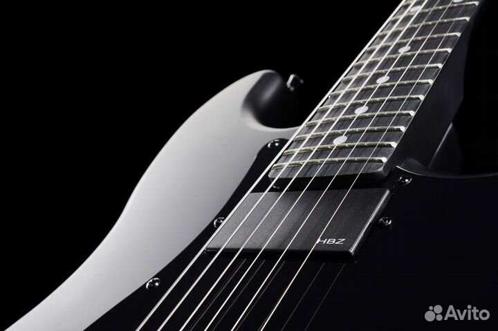 Электрогитара Harley Benton + Аксессуары