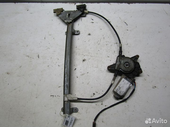 Стеклоподъемник электрический задней двери Прав