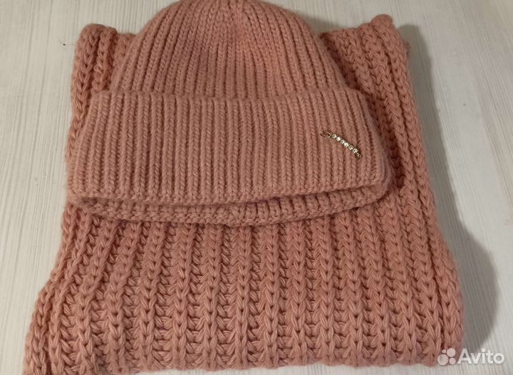 Комплект шапка и снуд женский