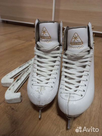 Коньки Фигурные Jackson Freestyle