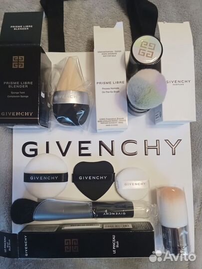 Кисти для макияжа бренда Givenchy