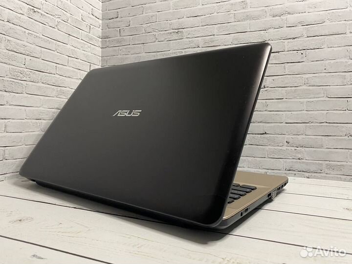 Игровой ноутбук Asus GeForce 810m / 4 ядра / SSD