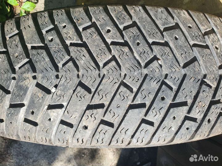 Medeo Winter 195/65 R15 90T