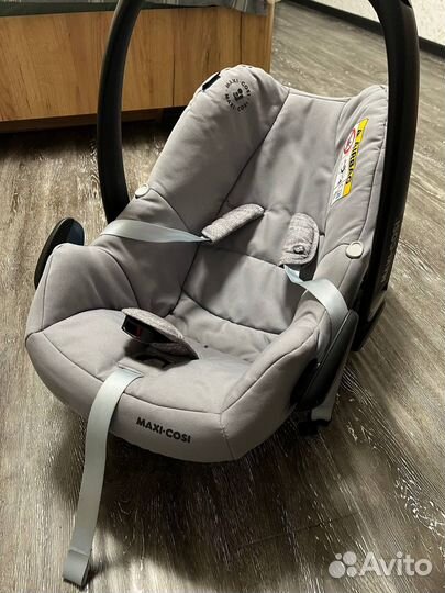 Автокресло Махi-Сosi