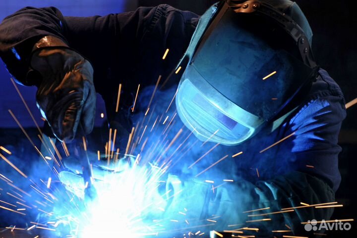 Сварщик на полуавтомат вахтой