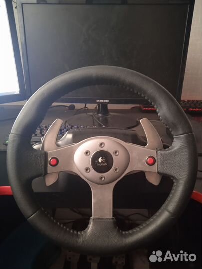 Руль Logitech g25
