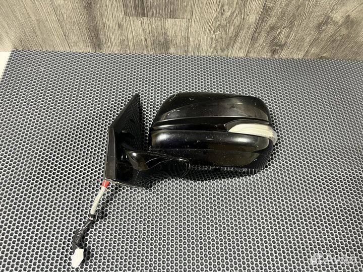 Зеркало левое Lexus Lx570 2 оригинал