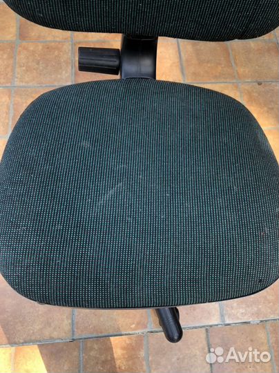 Компьютерное кресло
