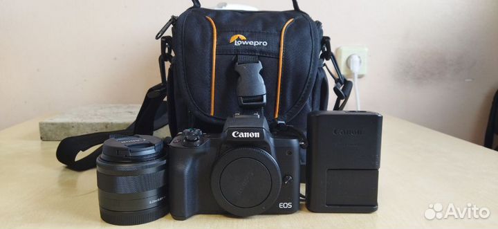 Камера Canon EOS M50 Mark II