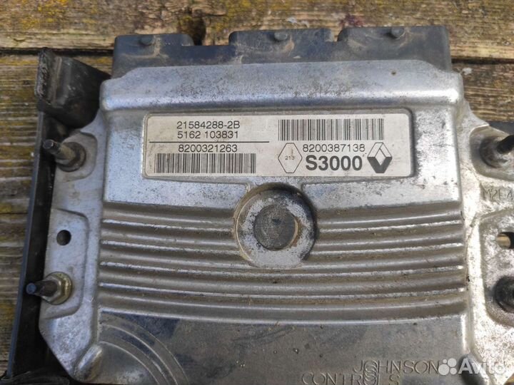 Эбу Reno Megan 2 1.6 мозги