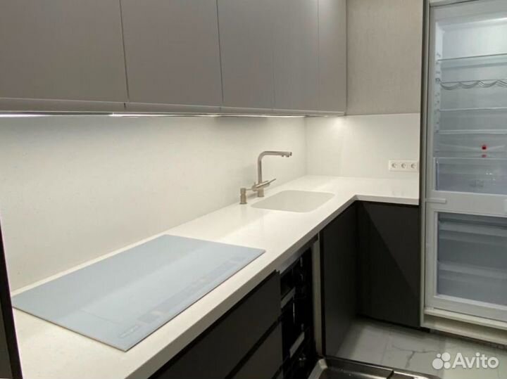 Столешница для кухни каменная Staron Quarry 100х60