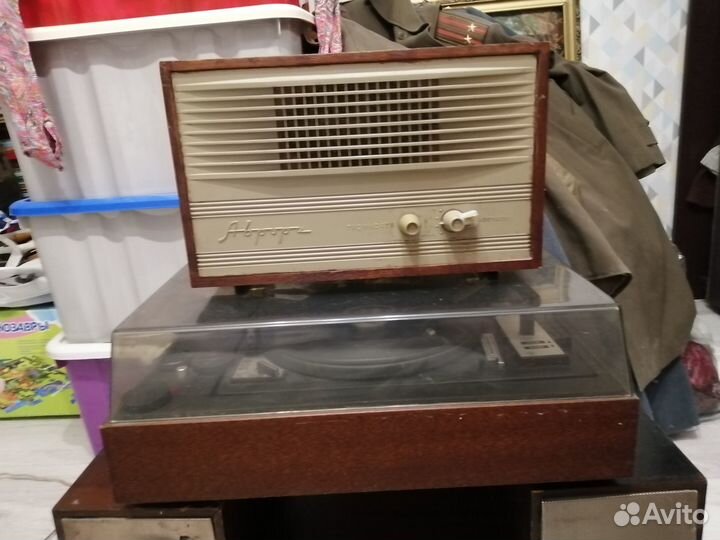 Комплект советской радиотехники + радиодетали