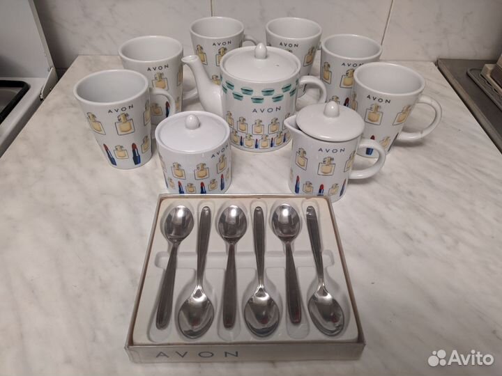 Посуда Avon (чайный сервиз, чайные ложки)
