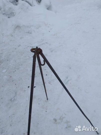 Мангал с шампурами и с триногой +обычный мангал