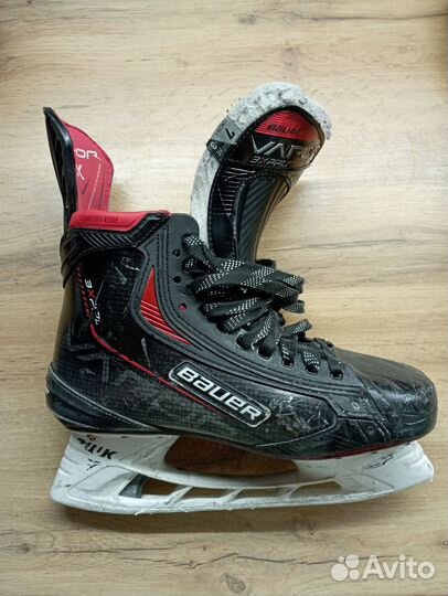 Хоккейные коньки bauer