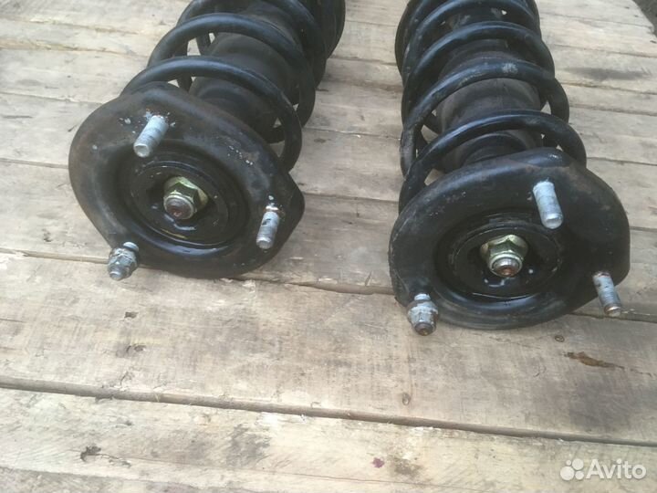 Тойота мр2 задние стойки в сборе