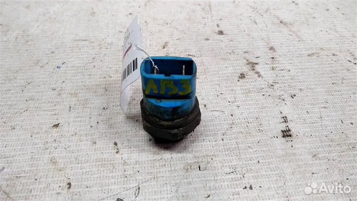 Датчик радиатора Audi 80 B3 86-91г