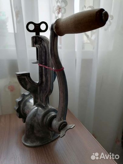 Мясорубка ручная бу