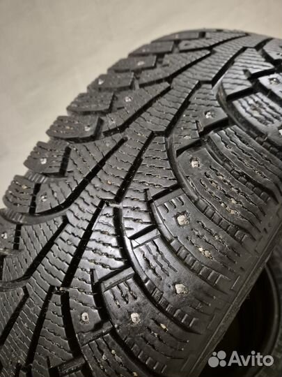 Nokian Tyres Hakkapeliitta 5 225/60 R18 104