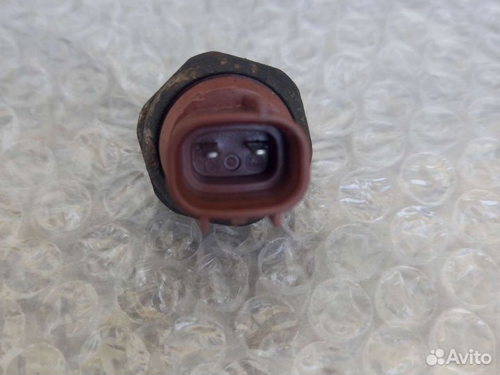 Митсубиси лансер9- датчик давления кондиционера