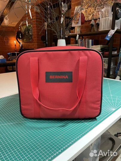 Оверлок Bernette Funlock b48 (коверлок)