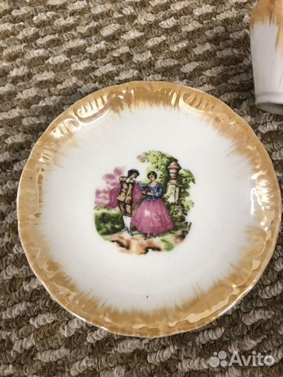 Фарфоровый кофейный сервиз