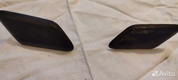 Крышечка омывателя фар