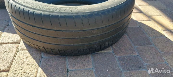 Michelin Pilot Primacy 245/45 R19