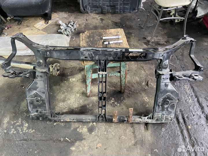 Панель передняя (телевизор) Hyundai Tucson 1 JM