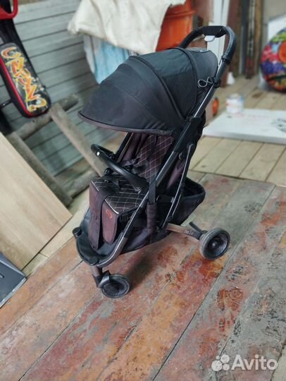 Прогулочная коляска babalo