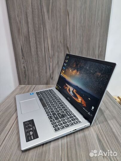 Бюджетный Acer для учебы