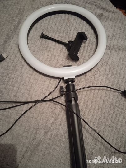 Кольцевая лампа