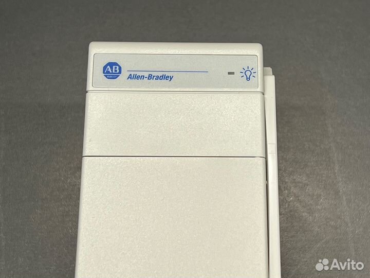 Allen-Bradley 1769-PA4 A новый, без ориг упак 1 шт